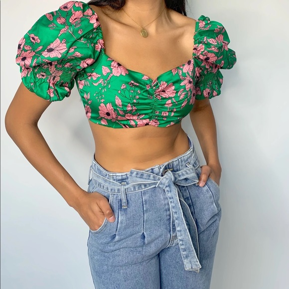 Women’s Floral Top - Picture 2 of 4